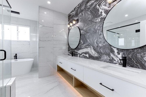 6914 204A Street, Langley, BC 