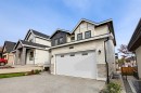 6914 204A Street, Langley, BC 