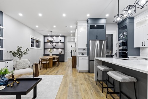 16717 15A Avenue, Surrey, BC 