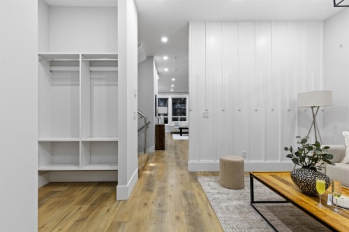 16717 15A Avenue, Surrey, BC 