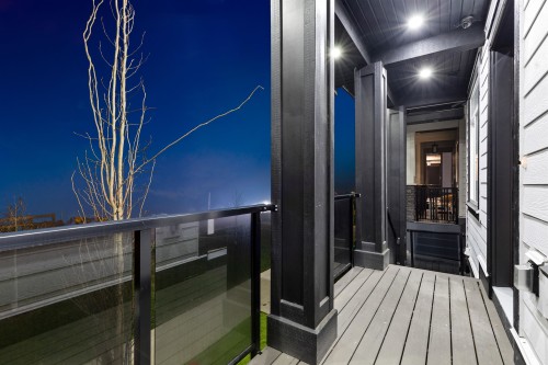 16717 15A Avenue, Surrey, BC 