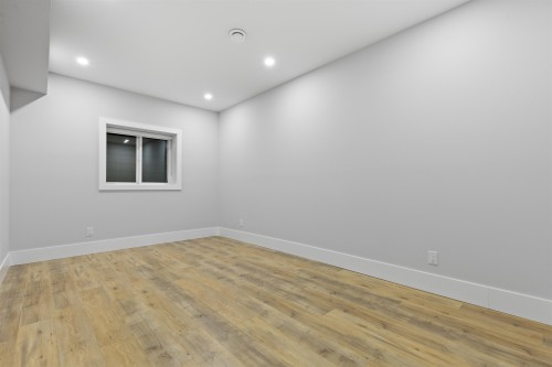 16717 15A Avenue, Surrey, BC 