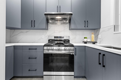 16717 15A Avenue, Surrey, BC 