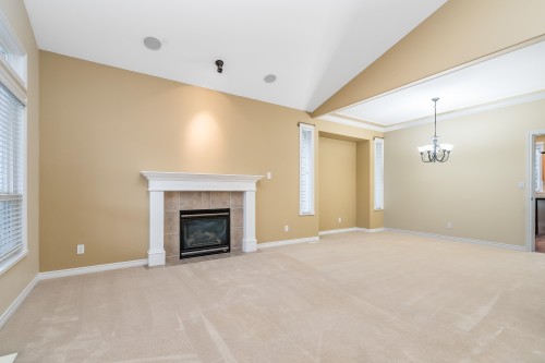 18870 69A Avenue, Surrey, BC 