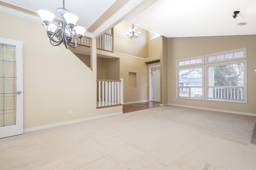 18870 69A Avenue, Surrey, BC 