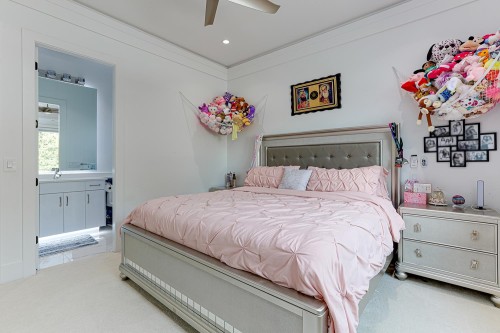 5920 181 Street, Surrey, BC 