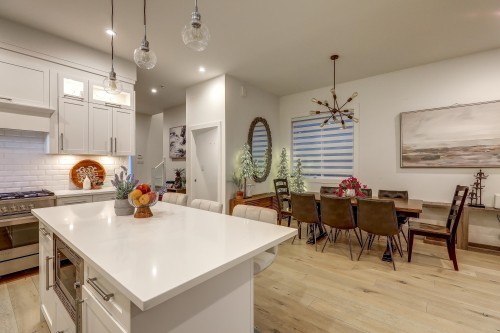 2525 168 Street, Surrey, BC 