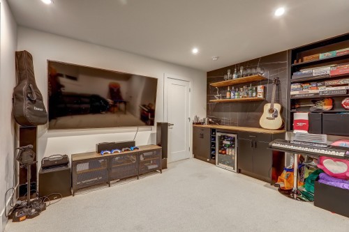 2525 168 Street, Surrey, BC 