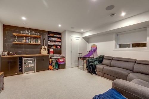 2525 168 Street, Surrey, BC 