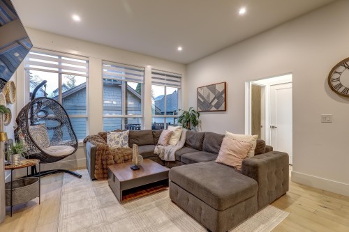 2525 168 Street, Surrey, BC 