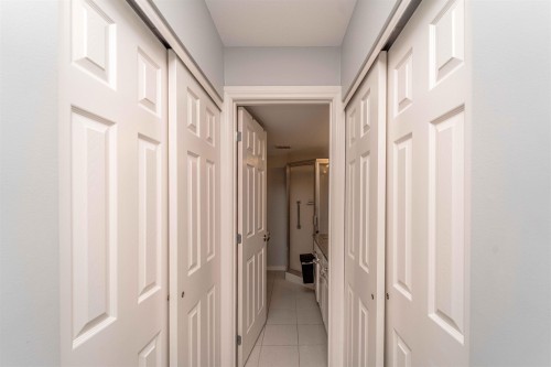 102-33675 Marshall Road, Abbotsford, BC 