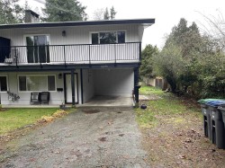 2271 128 Street  White Rock, BC V4A 3V8