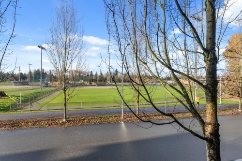 216-8328 207A Street, Langley, BC 