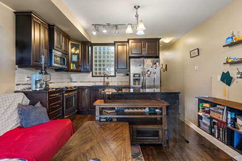 216-8328 207A Street, Langley, BC 