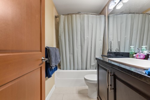 216-8328 207A Street, Langley, BC 