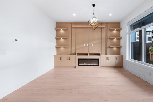 102-18002 63B Avenue, Surrey, BC 