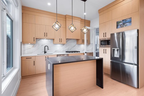 102-18002 63B Avenue, Surrey, BC 