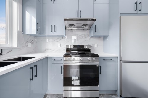 102-18002 63B Avenue, Surrey, BC 