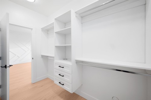 102-18002 63B Avenue, Surrey, BC 