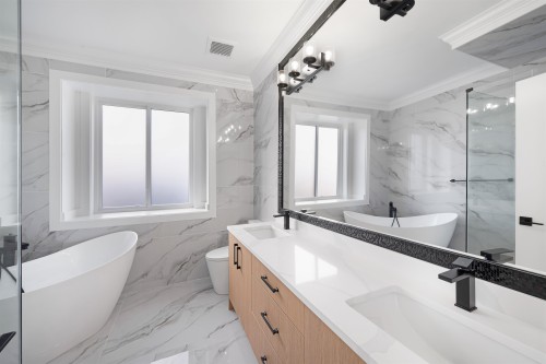 102-18002 63B Avenue, Surrey, BC 