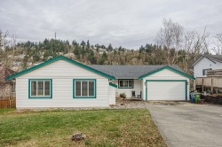 2284 Orchard Drive  Abbotsford, BC V3G 2B7