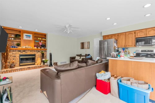 2151 148A Street, Surrey, BC 