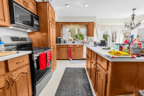 2151 148A Street, Surrey, BC 