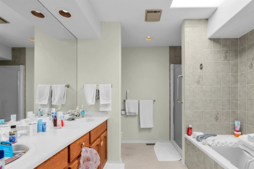 2151 148A Street, Surrey, BC 