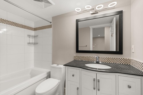 209-32044 Old Yale Road, Abbotsford, BC 