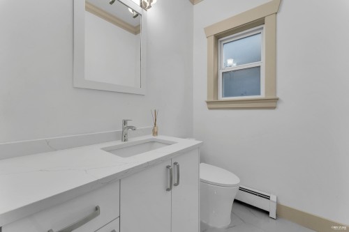 13125 108 Avenue, Surrey, BC 