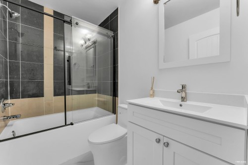 13125 108 Avenue, Surrey, BC 