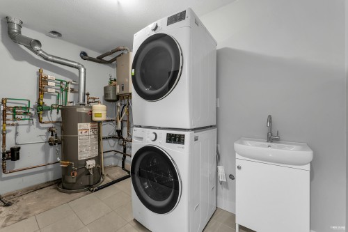 13125 108 Avenue, Surrey, BC 