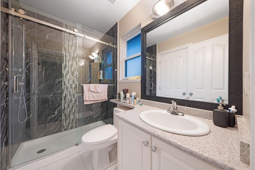 14621 81A Avenue, Surrey, BC 