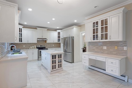 14621 81A Avenue, Surrey, BC 