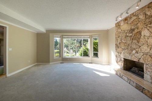 1639 133A Street, Surrey, BC 