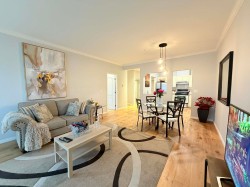 304-5646 200 Street  Langley, BC V3A 1M8