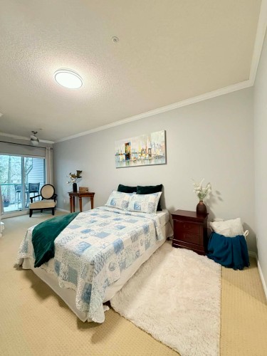 304-5646 200 Street, Langley, BC 