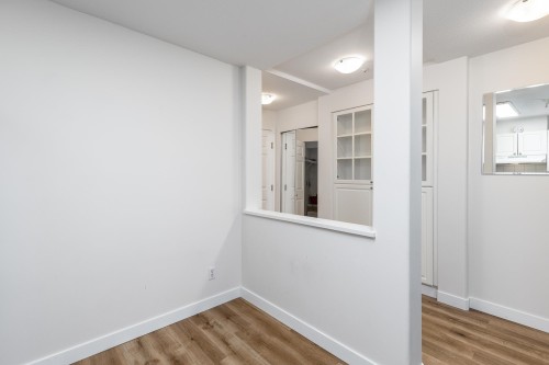 201-15241 18 Avenue, Surrey, BC 