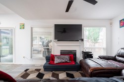 14616 75a Avenue  Surrey, BC V3S 8Y5