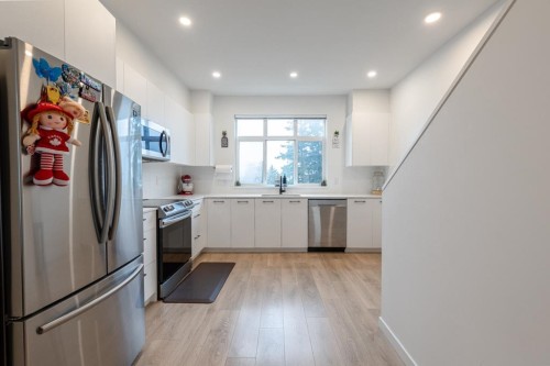109-15235 Sitka Drive, Surrey, BC 