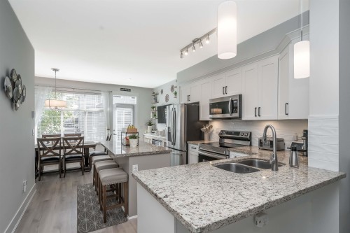 72-19525 73 Avenue, Surrey, BC 