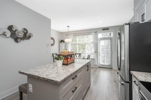 72-19525 73 Avenue, Surrey, BC 