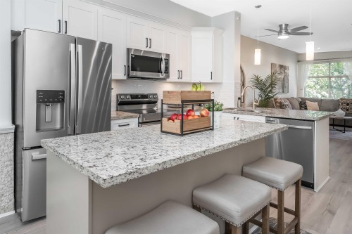 72-19525 73 Avenue, Surrey, BC 