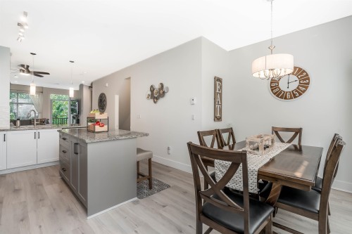 72-19525 73 Avenue, Surrey, BC 