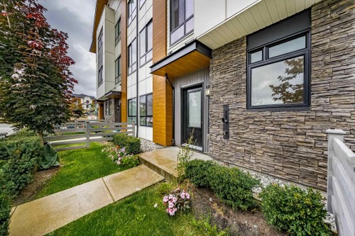3-15151 Edmund Drive, Surrey, BC 