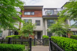 40-15688 28 Avenue  Surrey, BC V3Z 0N1