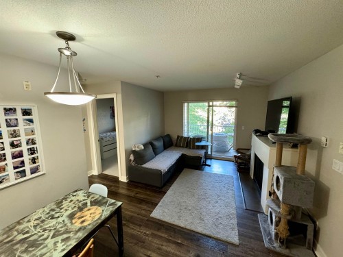 206-19388 65 Avenue  Surrey, BC V4N 5S1