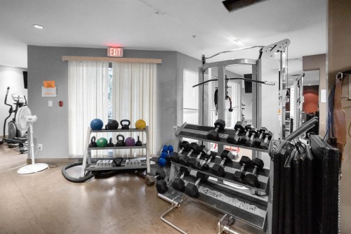 516-13733 107A Avenue, Surrey, BC 