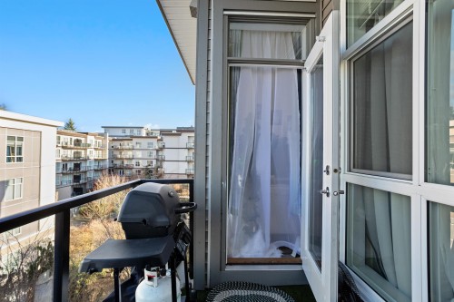 516-13733 107A Avenue, Surrey, BC 