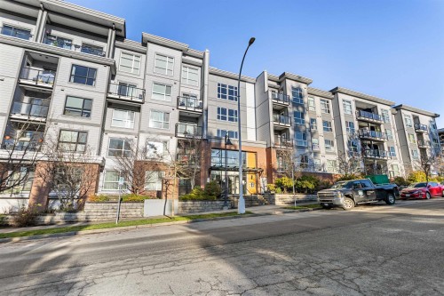 516-13733 107A Avenue, Surrey, BC 